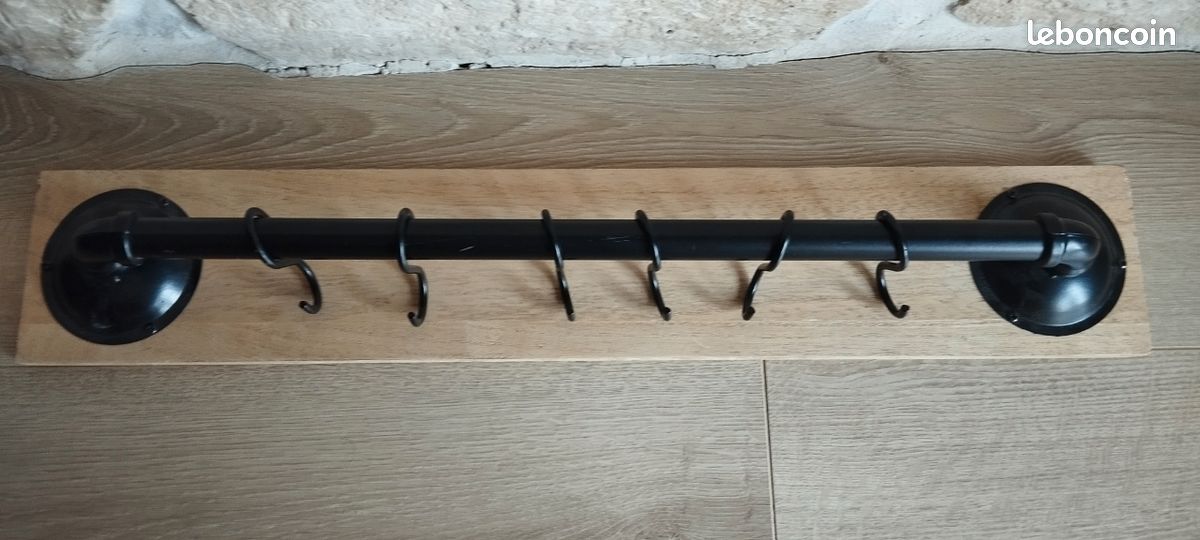 Porte manteau (image 1)
