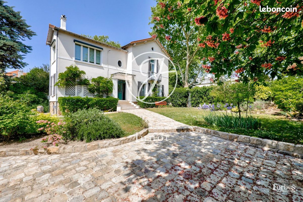 Maison 6 pièces 153 m² · à Chatou · 153 m² · 998 000 €