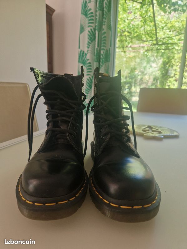 Doc Marten neuve taille 38 (image 1)