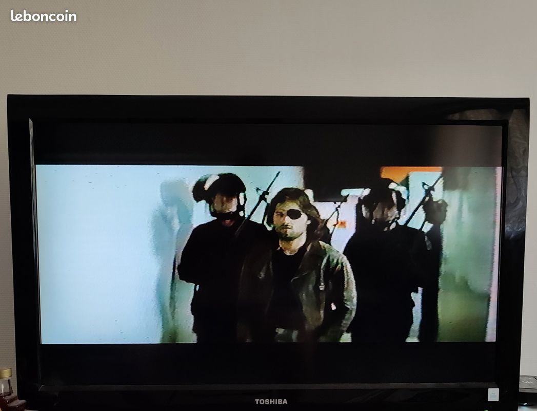 Intégrale Snake Plissken New-York 1997 / Los Angeles 2013 VHS (Enregistrement TV) 3 Jaquettes Télé K7 (image 12)