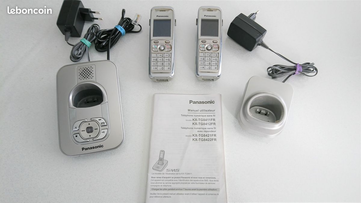 Répondeur Téléphonique Panasonic KX-T1421 - 1 Filaire + 2 Sans Fil - Boîtier Ouvert (Neuf)