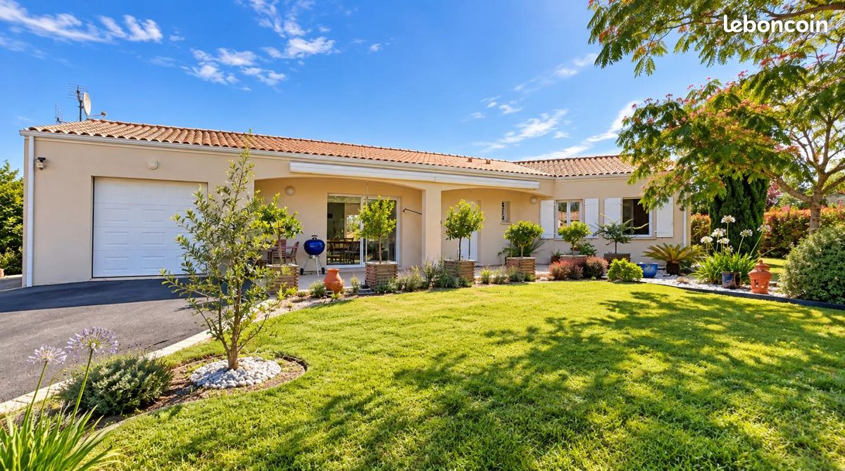 Maison 5 pièces 156 m² · à Saintes · 156 m² · 336 000 €