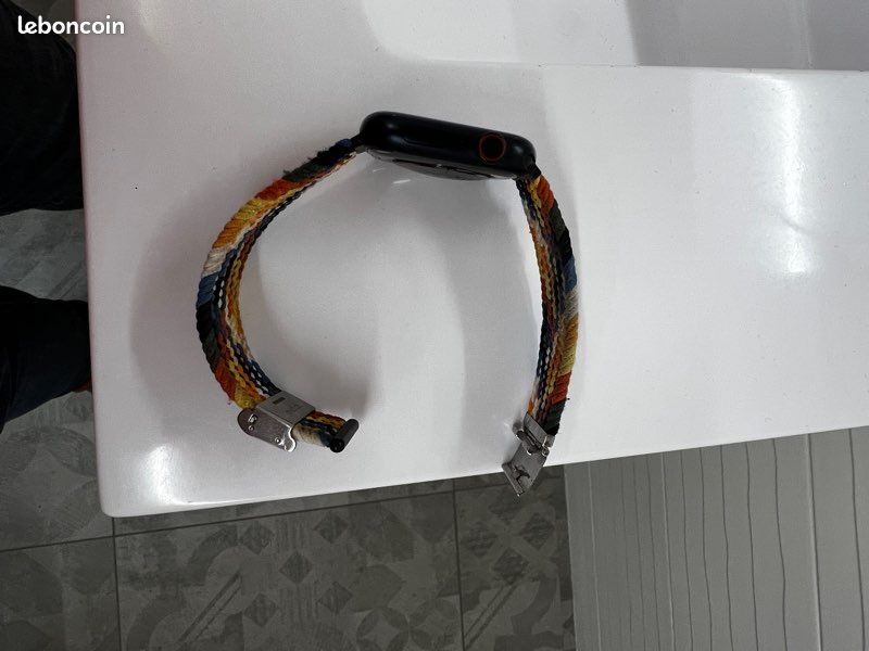 Apple Watch serie 7, 45mn - Watch OS 9 (image 1)