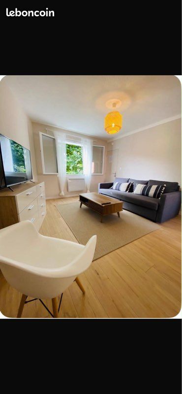 Appartement 2 pièces 37 m² · à Collobrières · 37 m² · 605 €/mois