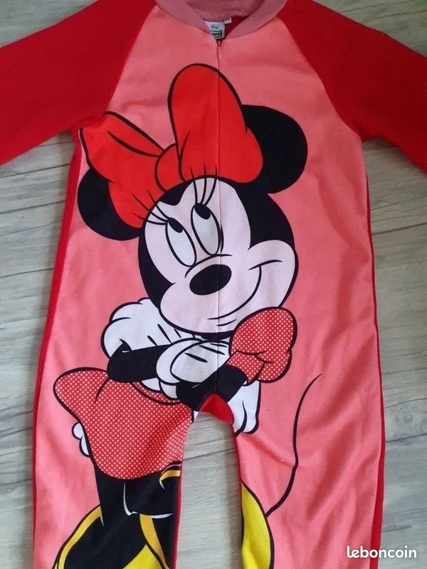 Lot vêtements fille Taille 6 à 7 ans (image 12)