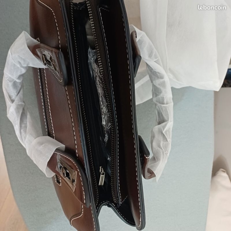 Sac à mains neuf (image 3)