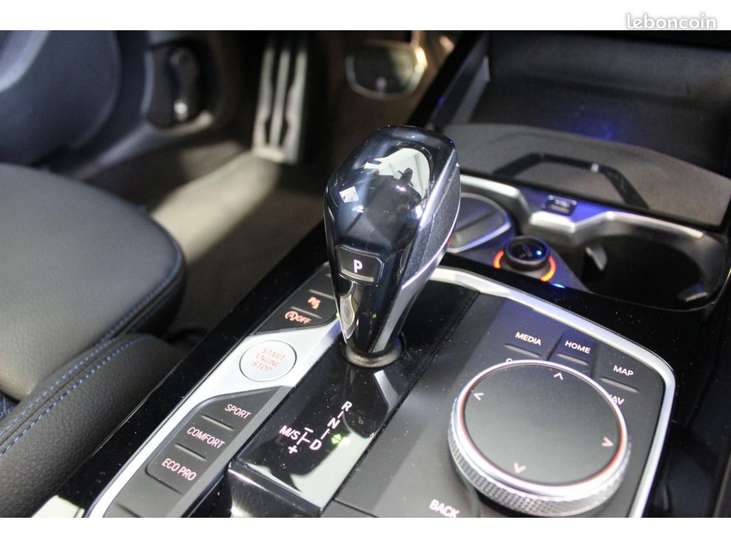 BMW SERIE 1 135i xDrive - BVA Sport BERLINE F40 M Performance (image 15)