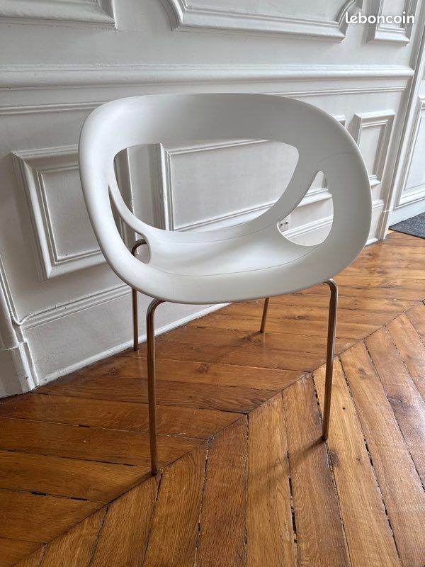 Chaise Fauteuil blanche gagner Mocema by Sandona Design Valeur 190 (image 1)