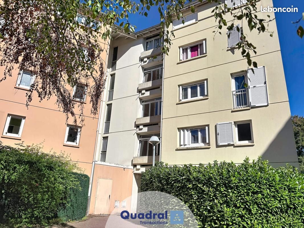 Appartement 2 pièces 55 m² · à Villefontaine · 55 m² · 70 000 €