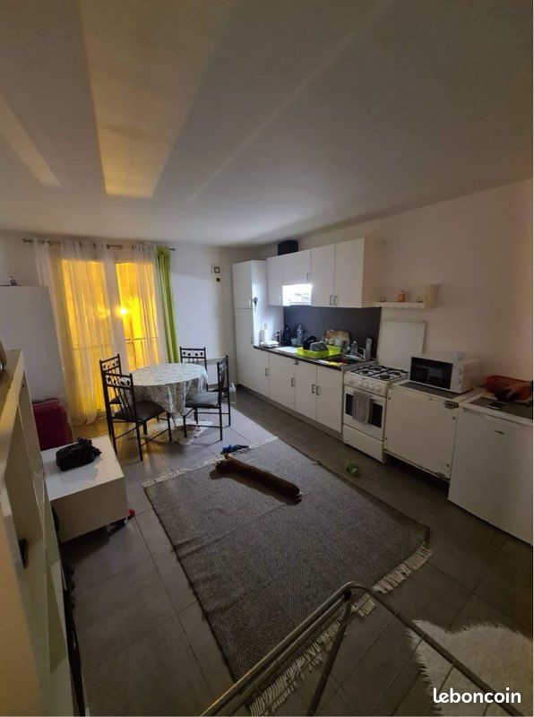 Appartement 2 pièces 35 m² · à Trets · 35 m² · 660 €/mois
