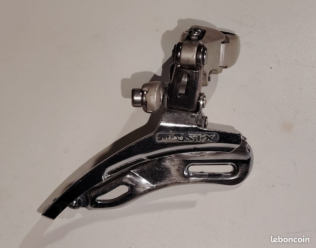 Dérailleur avant Shimano STX im Kanton Genf