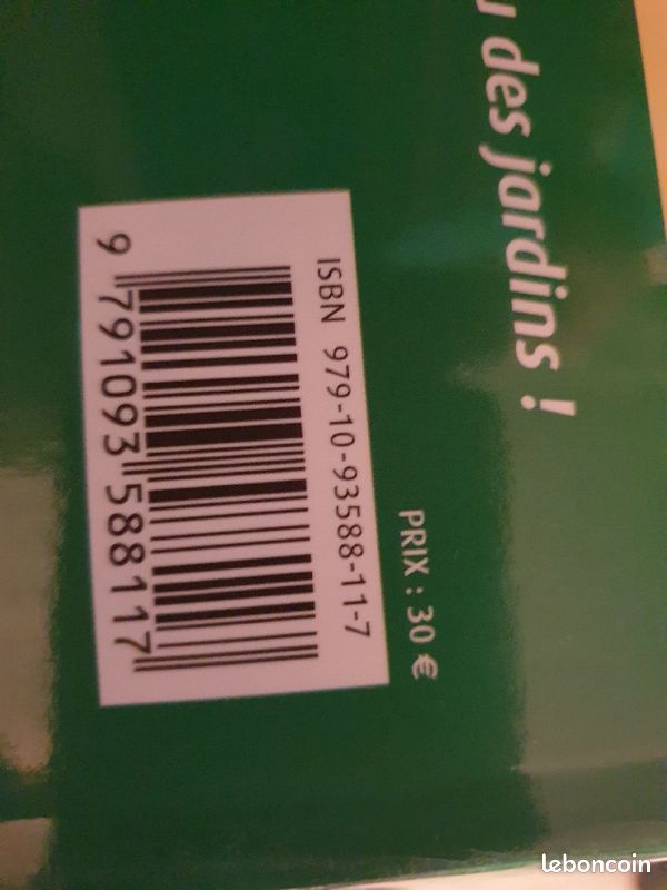 Très beau livre neuf gros livre valeur 30e vendue 3e (image 2)