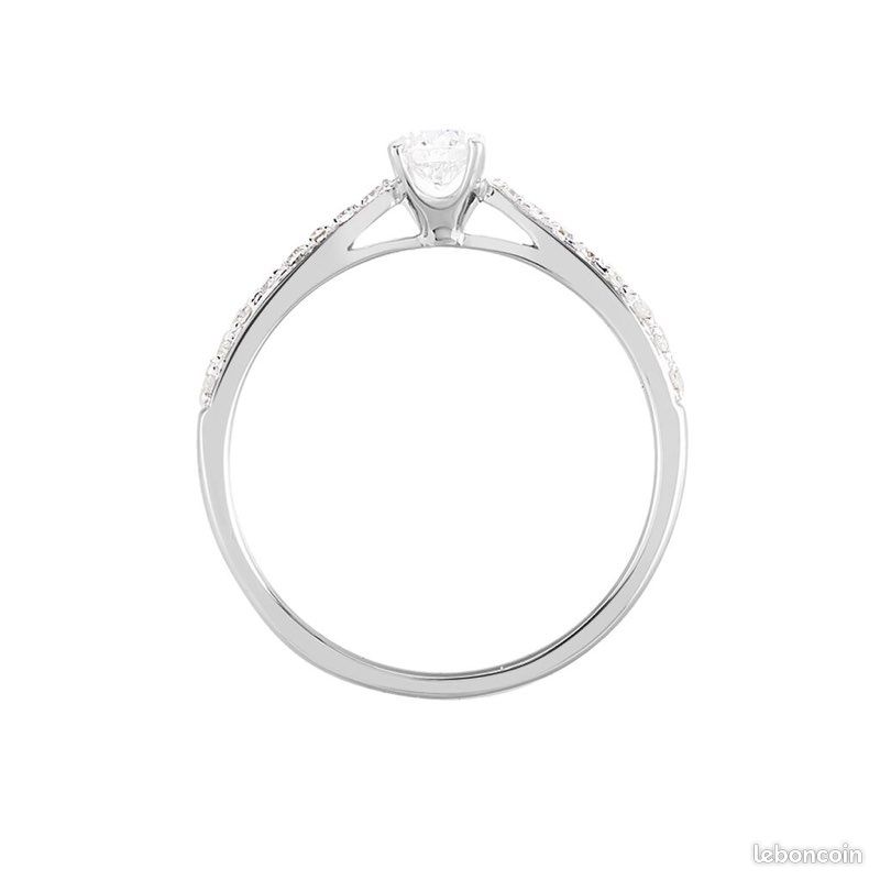Bague chevalière en argent 925 plaqué or jaune 18K avec topaze blanche | Bijoux Bague chevalière en argent 925 plaqué or jaune 18K avec topaze blanche | Bijoux