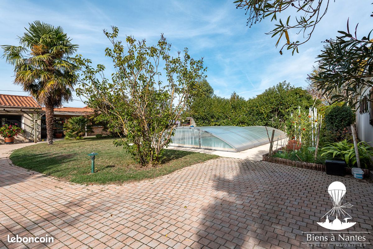 Maison 7 pièces 195 m² · à Saint-Julien-de-Concelles · 195 m² · 499 500 €