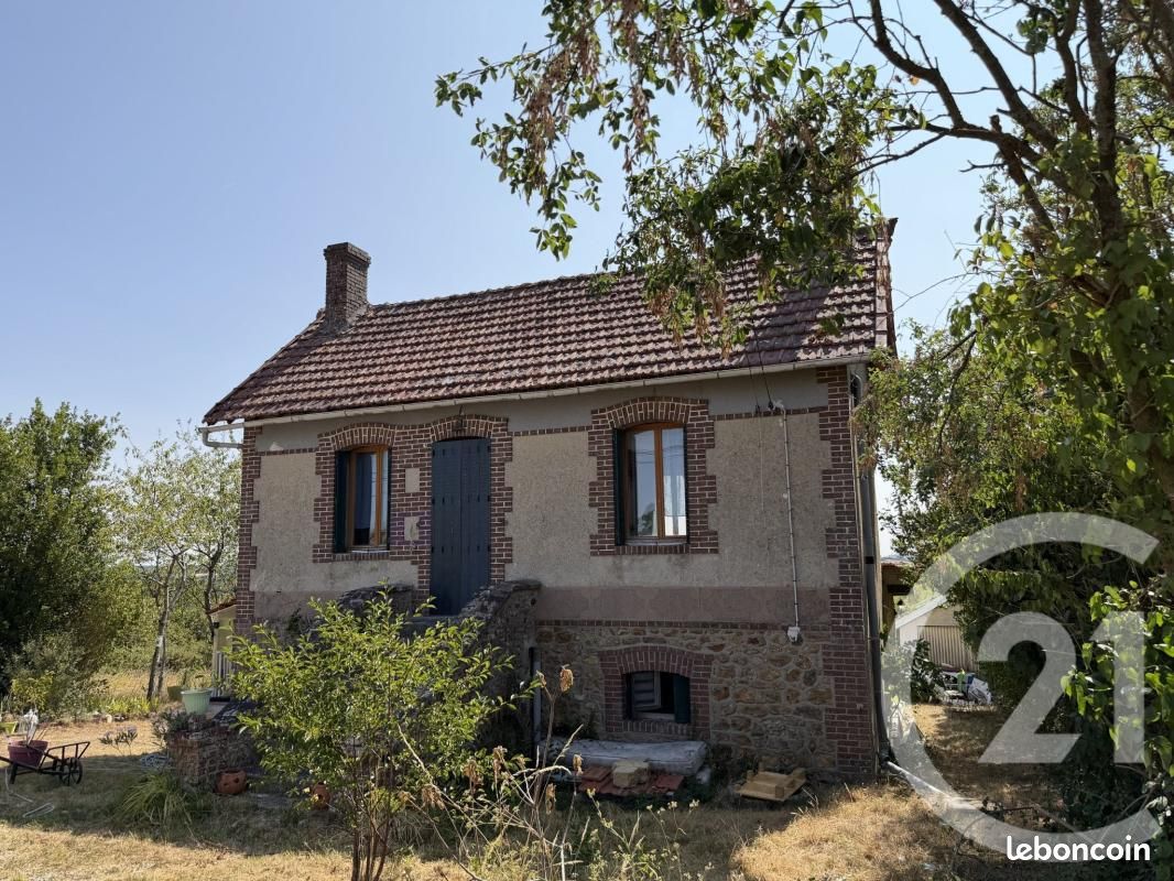 Maison 4 pièces 110 m² · à Saint-Hilaire-la-Gravelle · 110 m² · 123 000 €