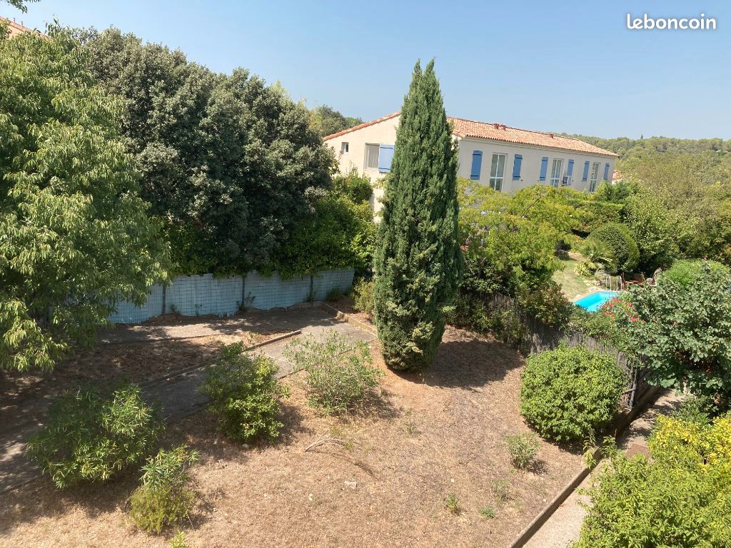 Appartement 4 pièces 77 m² · à Nîmes · 77 m² · 947 €