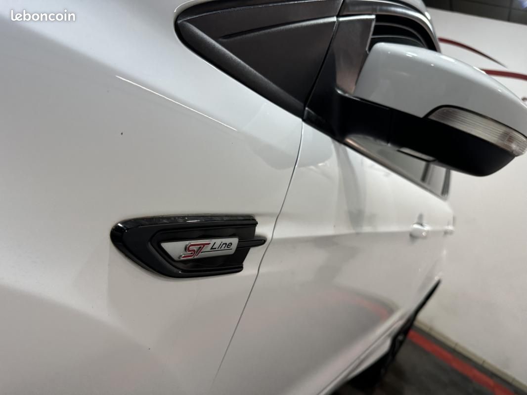 Ford Kuga 1.5 EcoBoost 182 4x4 BVA6 ST-Line +60000KMS +CAMERA (image 28)