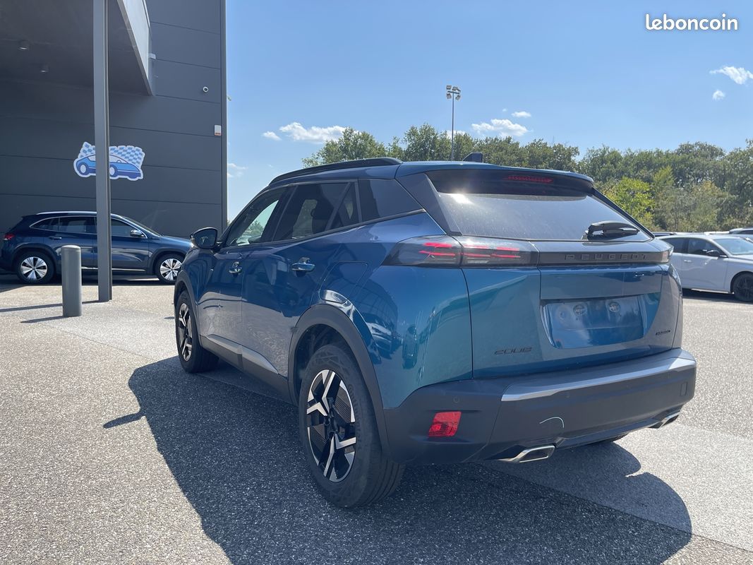 Peugeot 2008 1.2 HYBRID 145CH ALLURE E-DCS6 (image 4)