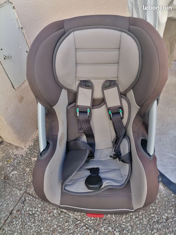 Siège auto isofix (image 1)