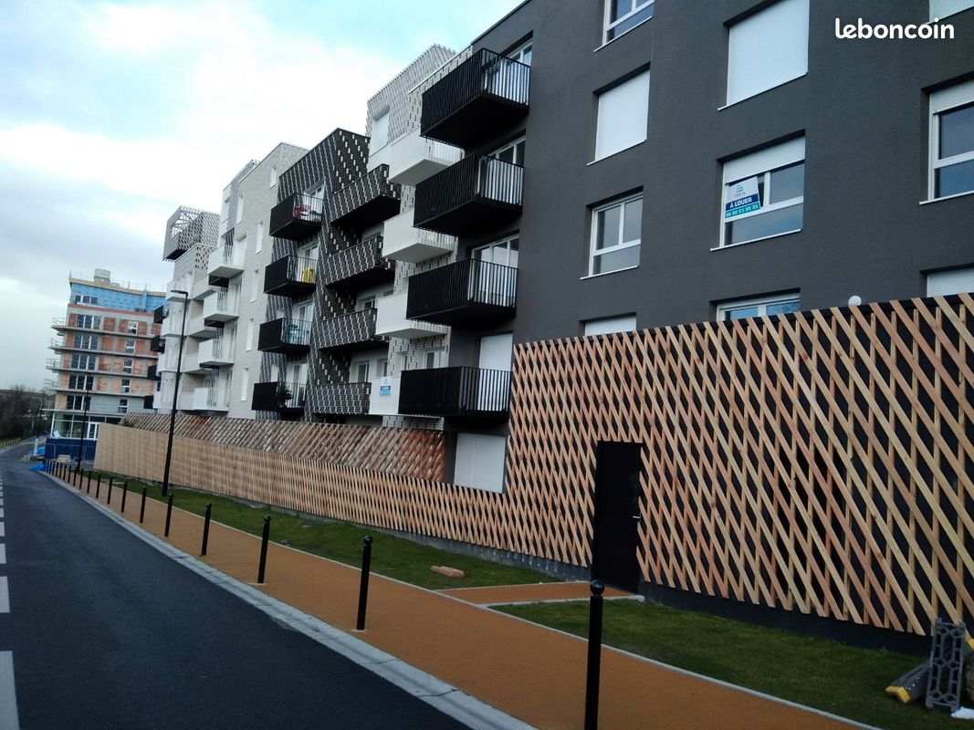 Appartement 3 pièces 64 m² · à Valenciennes · 64 m² · 869 €