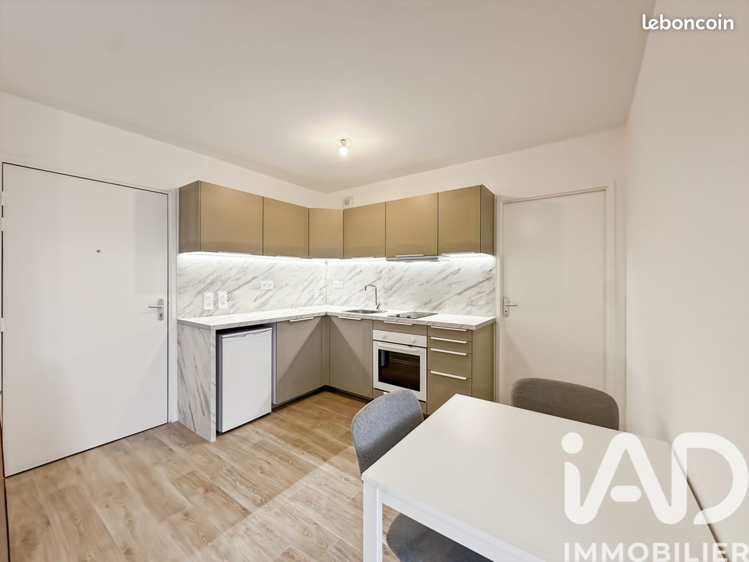 Appartement 1 pièce 26 m² · à Montlhéry · 26 m² · 820 €/mois