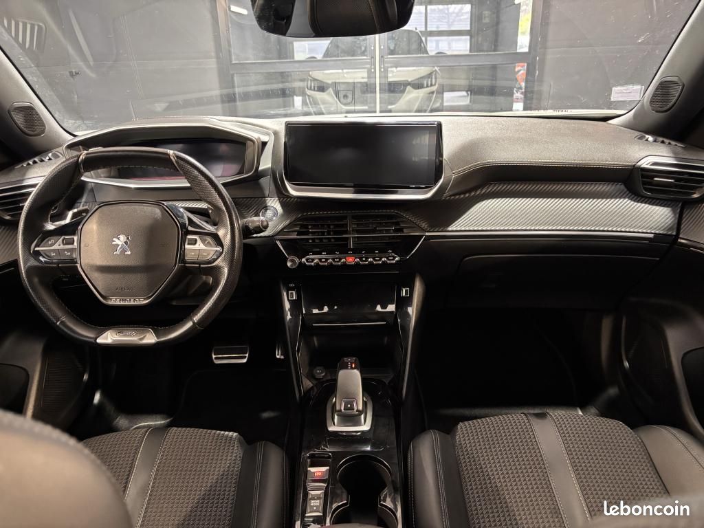 PEUGEOT 2008 GT II - 1.5 DIESEL - 130CH - BV EAT8 - Garantie 12 Mois (image 13)