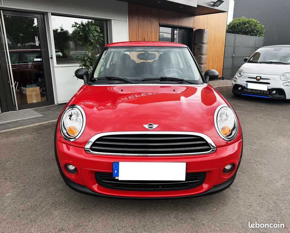 Mini MINI ONE 75CH PACK SALT*APPLE CARPLAY*ANDROID AUTO*CLIMATISATION*BVM6*J.A.17 (image 8)