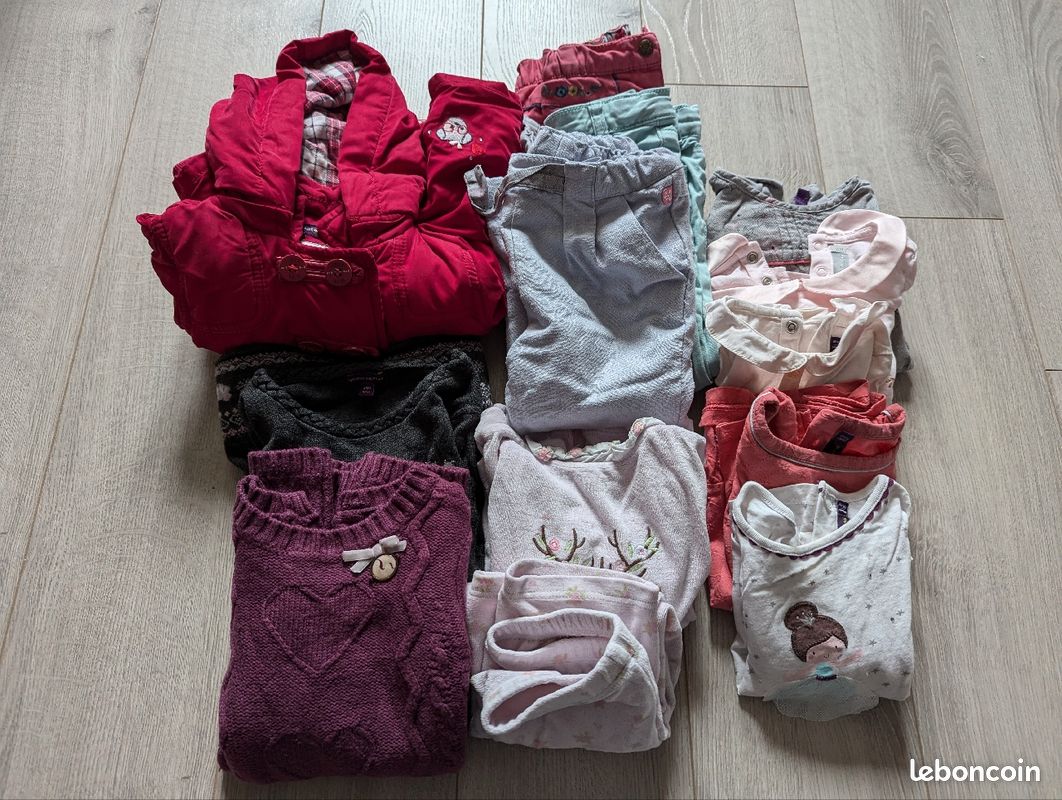 Lot vêtements fille 24 mois sergent major (image 1)
