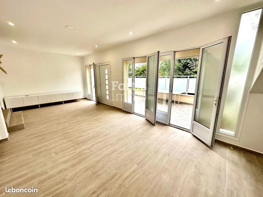 Appartement 3 pièces 74 m² · à Fontenay-sous-Bois · 74 m² · 299 000 €