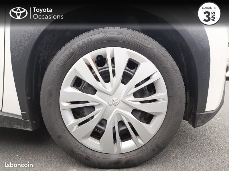 Toyota Aygo X 1.0 VVT-i 72ch Dynamic MY23 (image 16)
