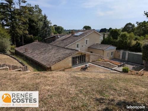 Maison 7 pièces 220 m² · à Montlieu-la-Garde · 220 m² · 74 800 €