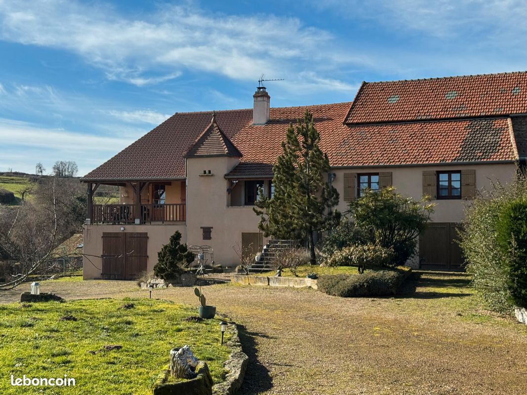 Maison 5 pièces 122 m² · à Le Rousset-Marizy · 122 m² · 239 000 €