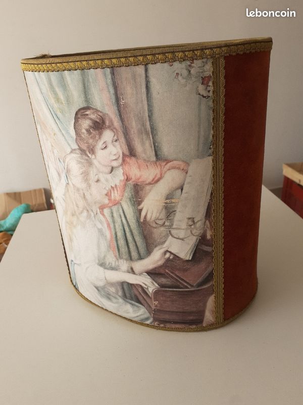Porte revue (image 1)