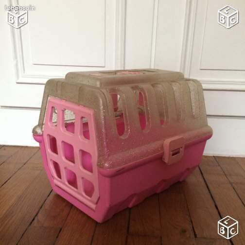 Cage ou Niche pour son animal en peluche (image 1)