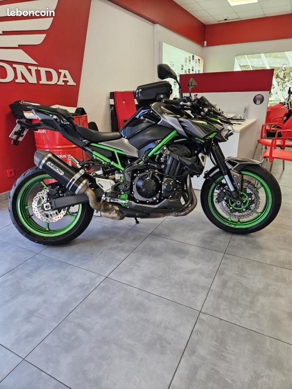 Kawasaki Z900 FULL (image 2)
