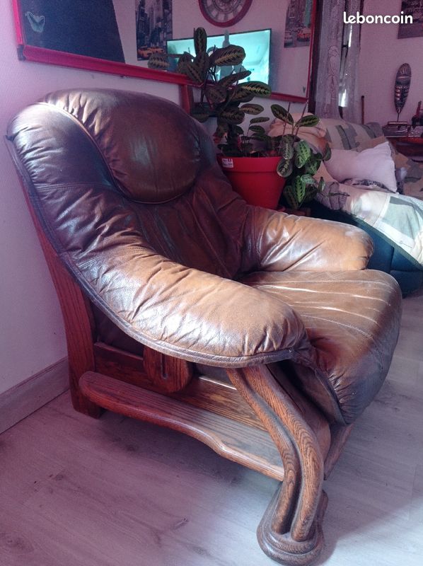 Vend fauteuil cuir (image 1)