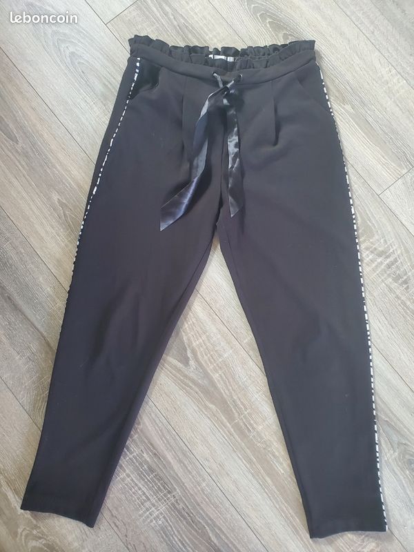 Pantalon noir avec ruban taille S (image 1)