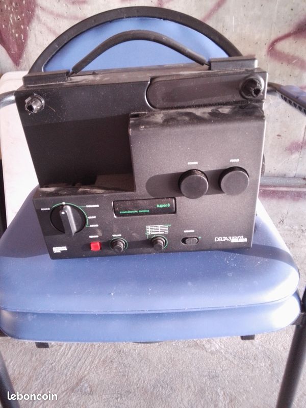 Projecteur Super 8 Beaulieu Avec Objectif Berthiot Cinor, Complet, Mallette (France, Occasion)