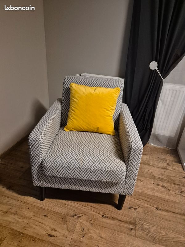 Fauteuil (image 1)