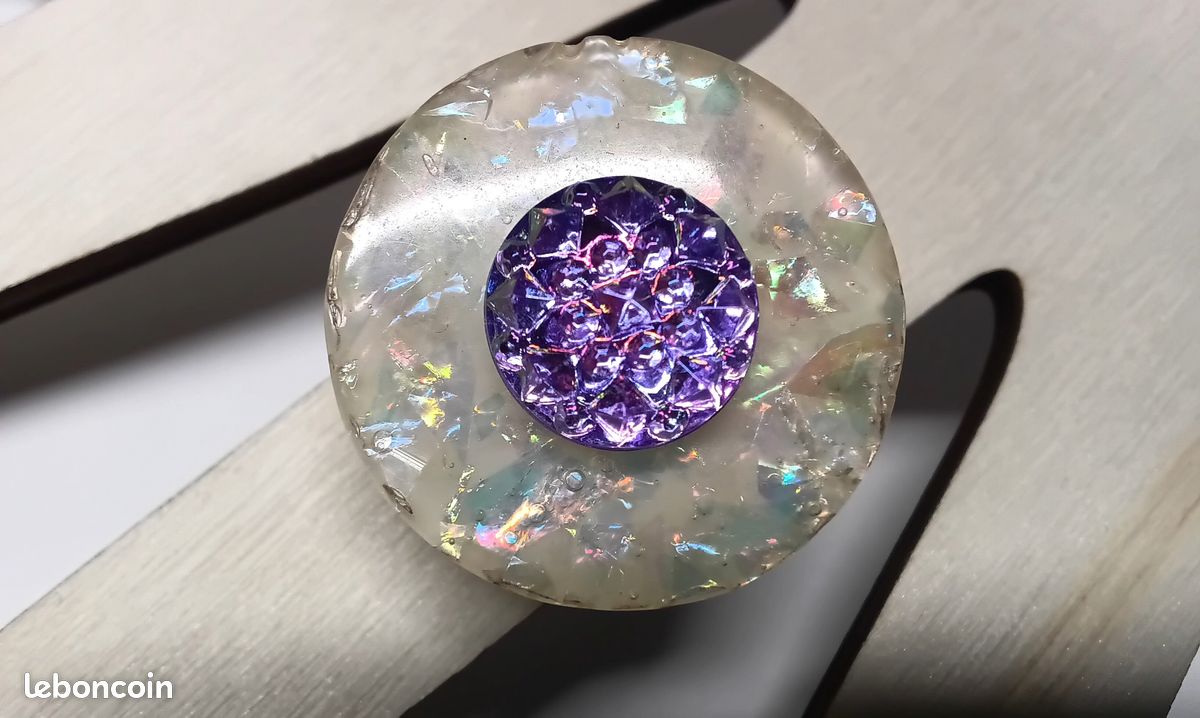 Bague 💍 artisanale ajustable en polyester, plastique, anneau en laiton, diamètre du bijou 25mm (image 5)