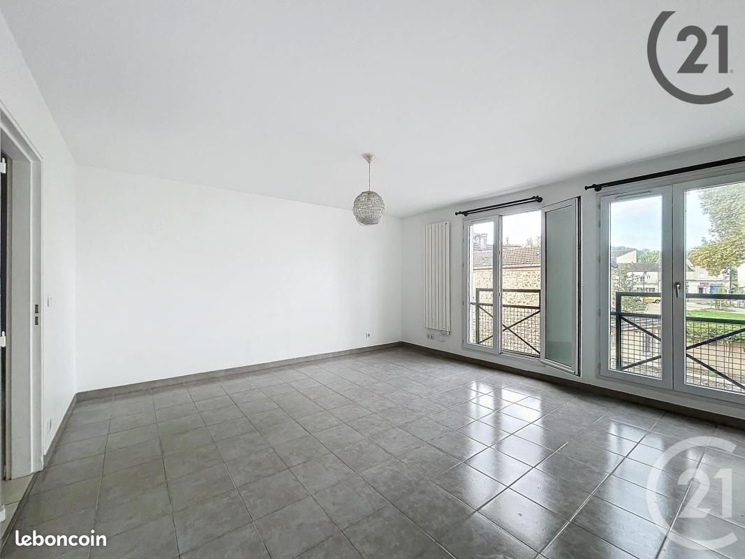 Appartement 2 pièces 55 m² · à Dammarie-les-Lys · 55 m² · 894 €
