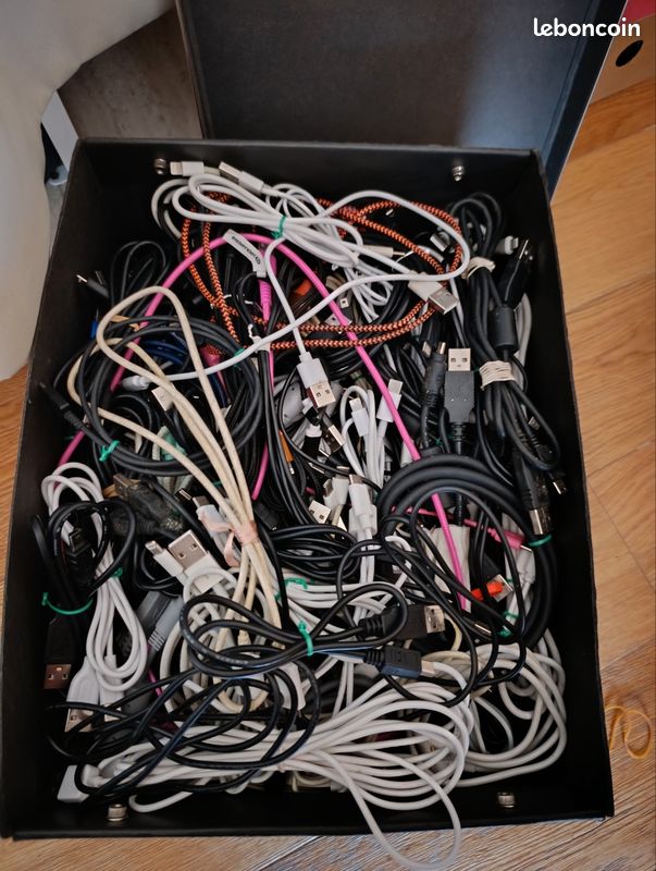 Câbles d'alimentation, chargeurs téléphone et PC (image 5)