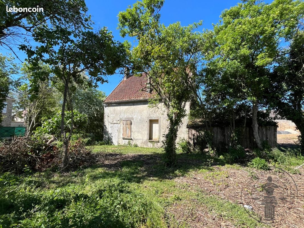Maison 3 pièces 43 m² · à Dourdan · 43 m² · 84 000 €