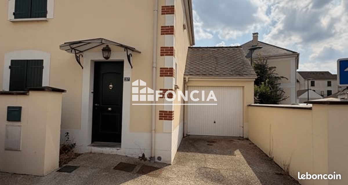 Maison 4 pièces 79 m² · à Combs-la-Ville · 79 m² · 951 €/mois