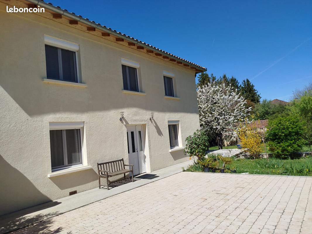 Maison 6 pièces 200 m² · à Montmaurin · 200 m² · 297 000 €