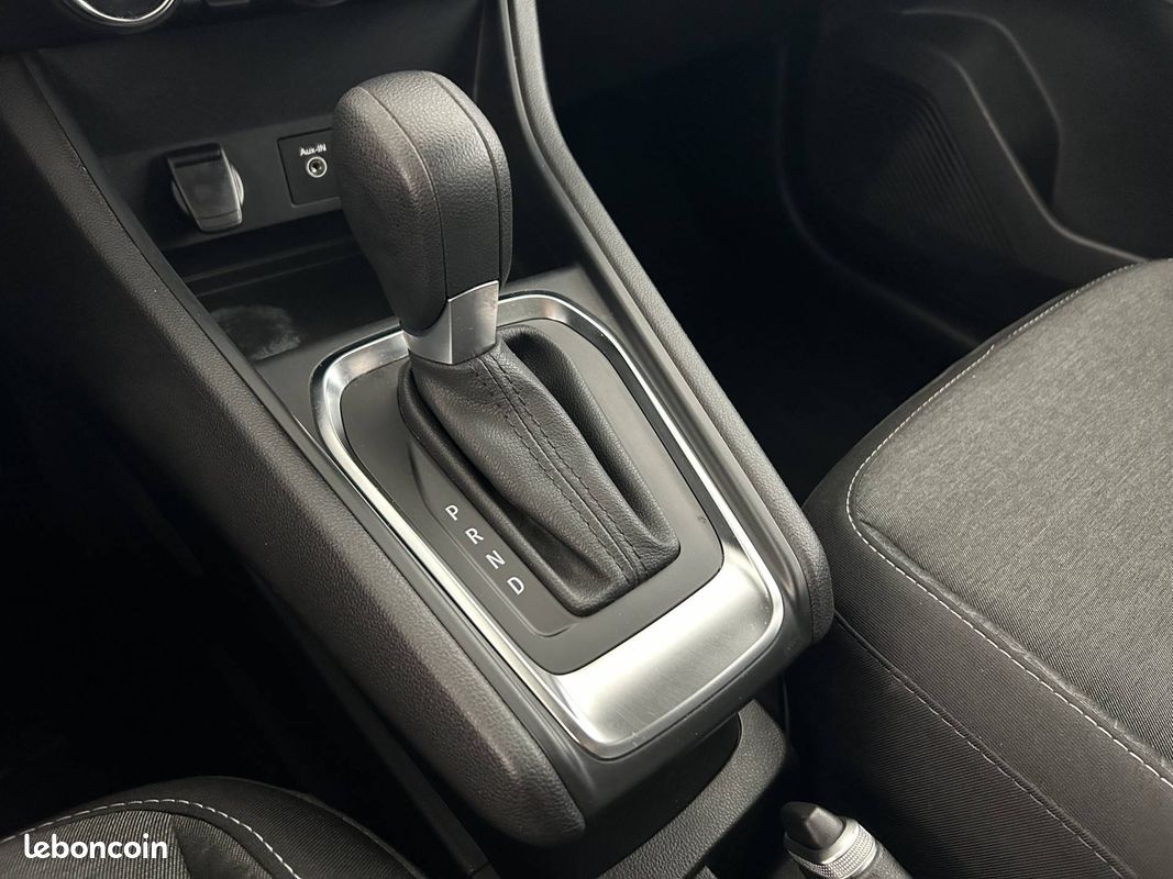 RENAULT Captur TCe 140 EDC - 21 Business (image 13)