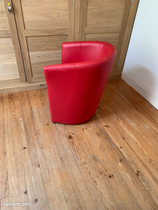 Vends fauteuil cocktail (image 1)