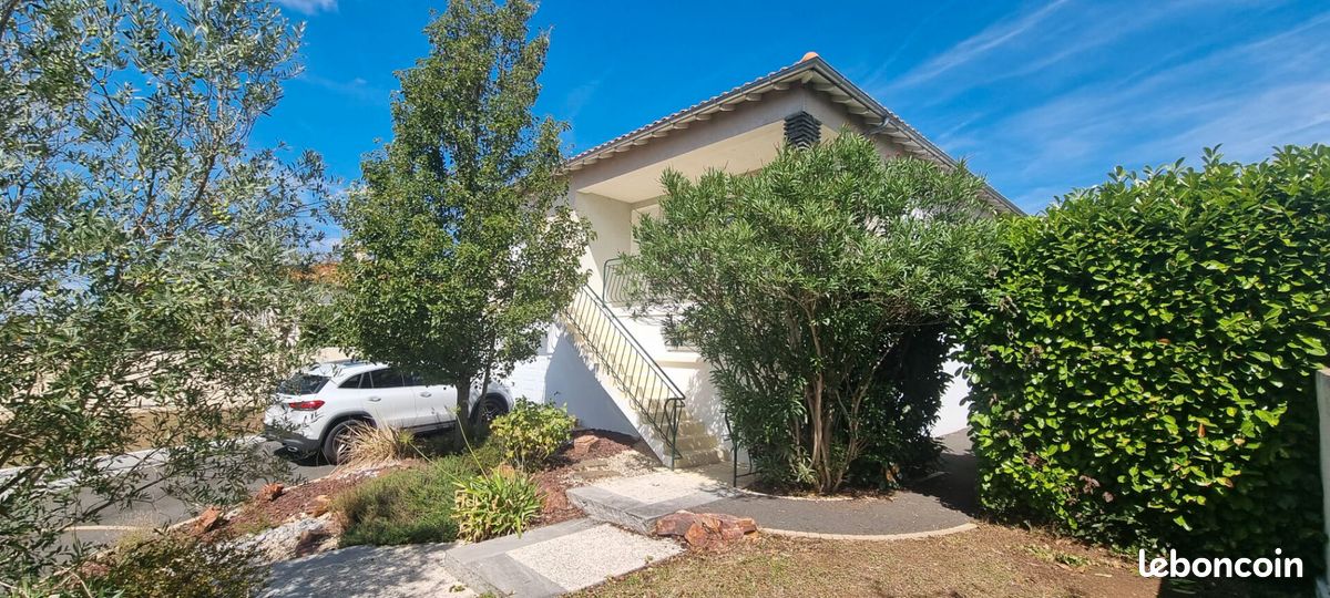 Maison 6 pièces 128 m² · à Aiffres · 128 m² · 249 900 €