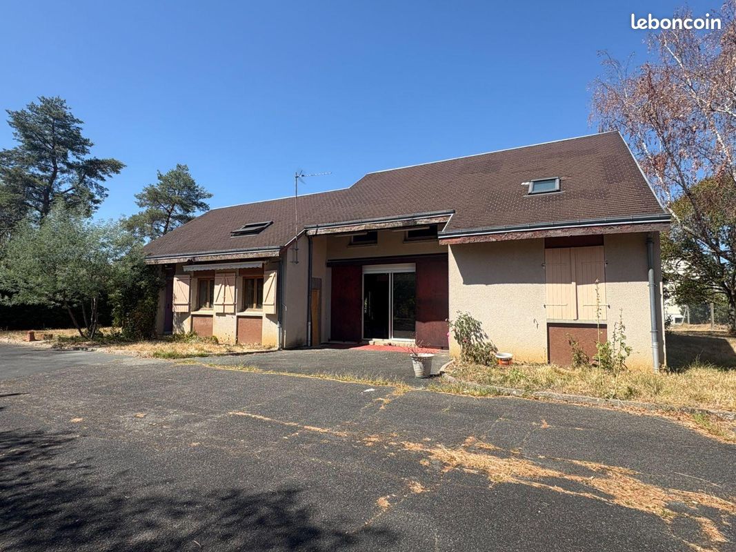 Maison 7 pièces 187 m² · à Argenton-sur-Creuse · 187 m² · 137 800 €