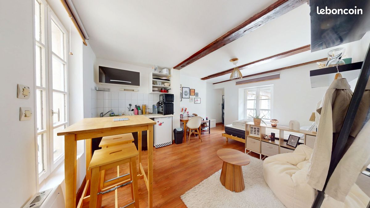 Appartement 1 pièce 19 m² · à Caen · 19 m² · 99 999 €